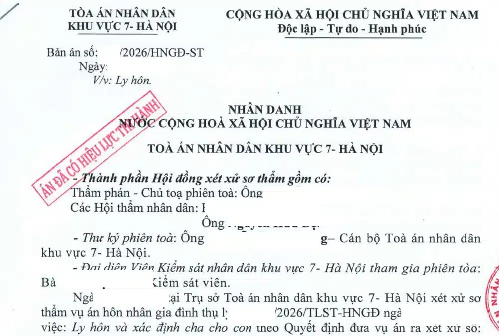 Bản án của Tòa án nhân dân khu vực về ly hôn và xác định cha cho con đã có hiệu lực thi hành