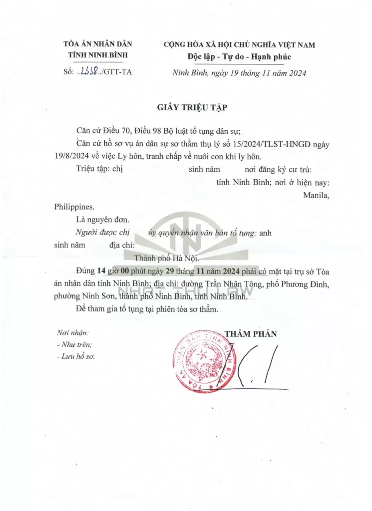 Toà án triệu tập đương sự trong vụ án ly hôn